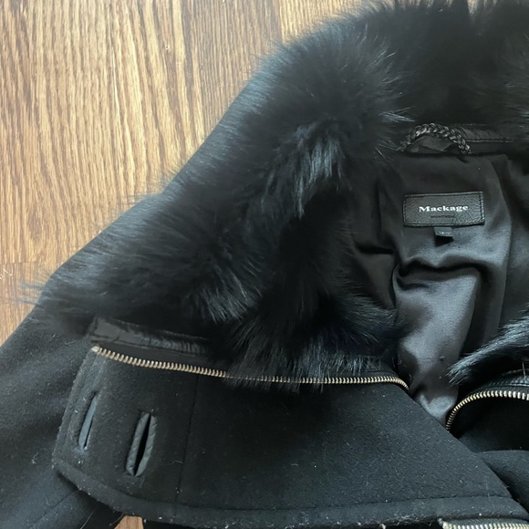 Mackage 3/4 jacket - Picture 2 of 9